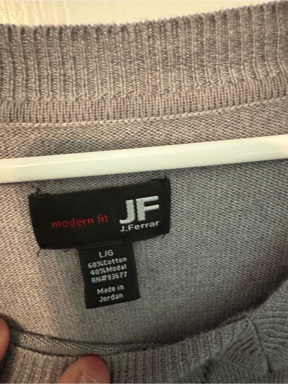 Classic J. Ferrar Men’s Gray Argyle V-Neck Sweater Modern Fit Cotton Blend. Sz L - Picture 8 of 8